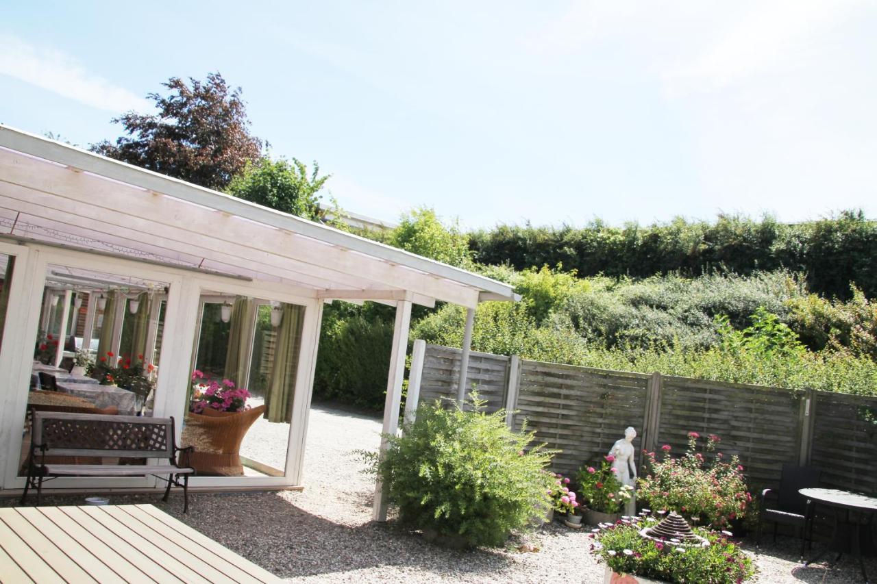 Hine Bakke Bed And Breakfast Rudkøbing Eksteriør bilde